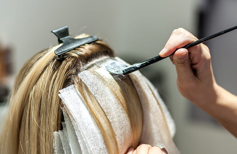 Résultat de coloration et coiffure femme chez Maël, salon de coiffure à Strasbourg.